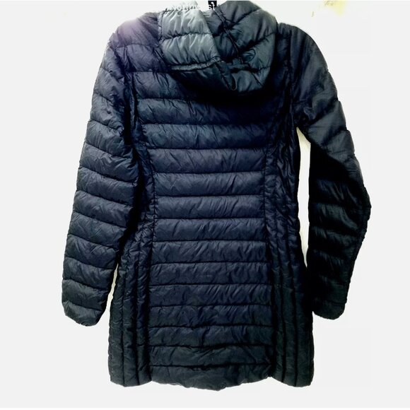 Aventure Women's Lightweight 90% Down Puffer Jacket Parka Hood 650 Fill Power S - Picture 8 of 10